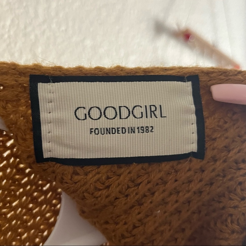 Sweater - Picture 3 of 3